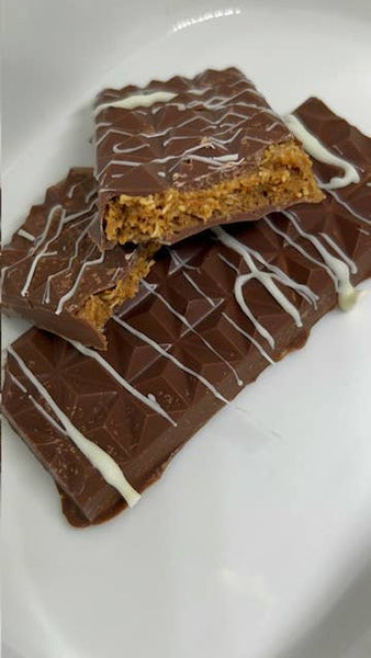 COOKIE BUTTER DUBAI CHOCOLATE BAR 